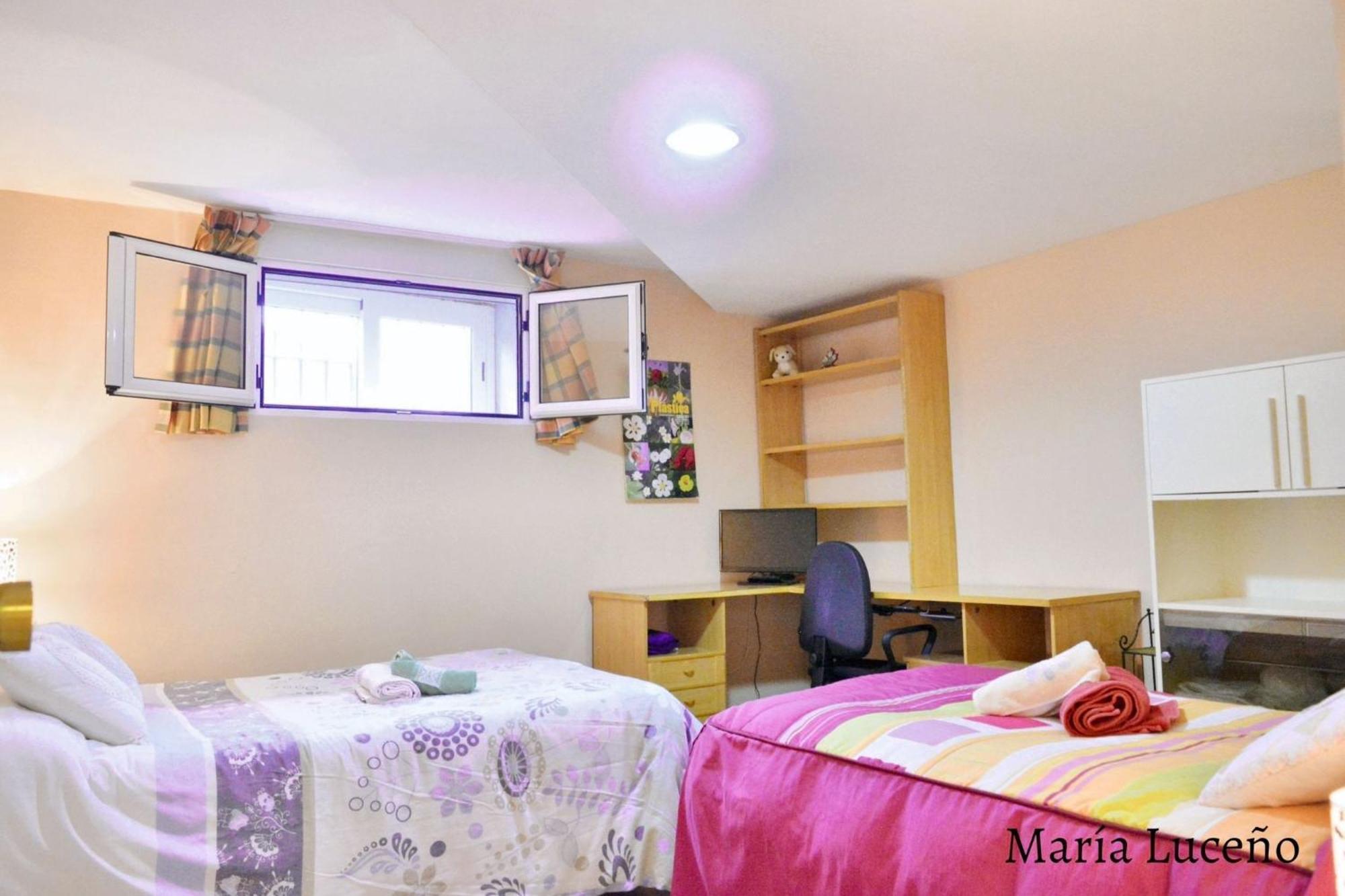 Comfortable Apartment In Caceres 55 M² Welcoming Terrace Exterior foto
